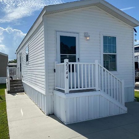 Cozy Tiny Home Near Disney World & Orlando Parks! Kissimmee Εξωτερικό φωτογραφία