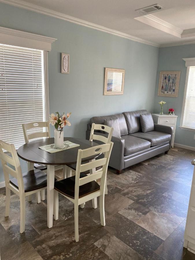 Cozy Tiny Home Near Disney World & Orlando Parks! Kissimmee Εξωτερικό φωτογραφία